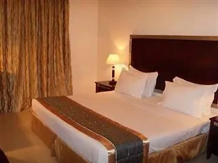 Rolla Suites Hotel -Former J5 Bur Dubai Hotel 3*,