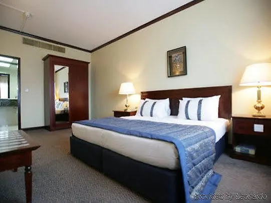 Rolla Suites Hotel -Former J5 Bur Dubai Hotel