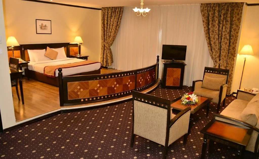J5 Hotels Bur Dubai 3*,